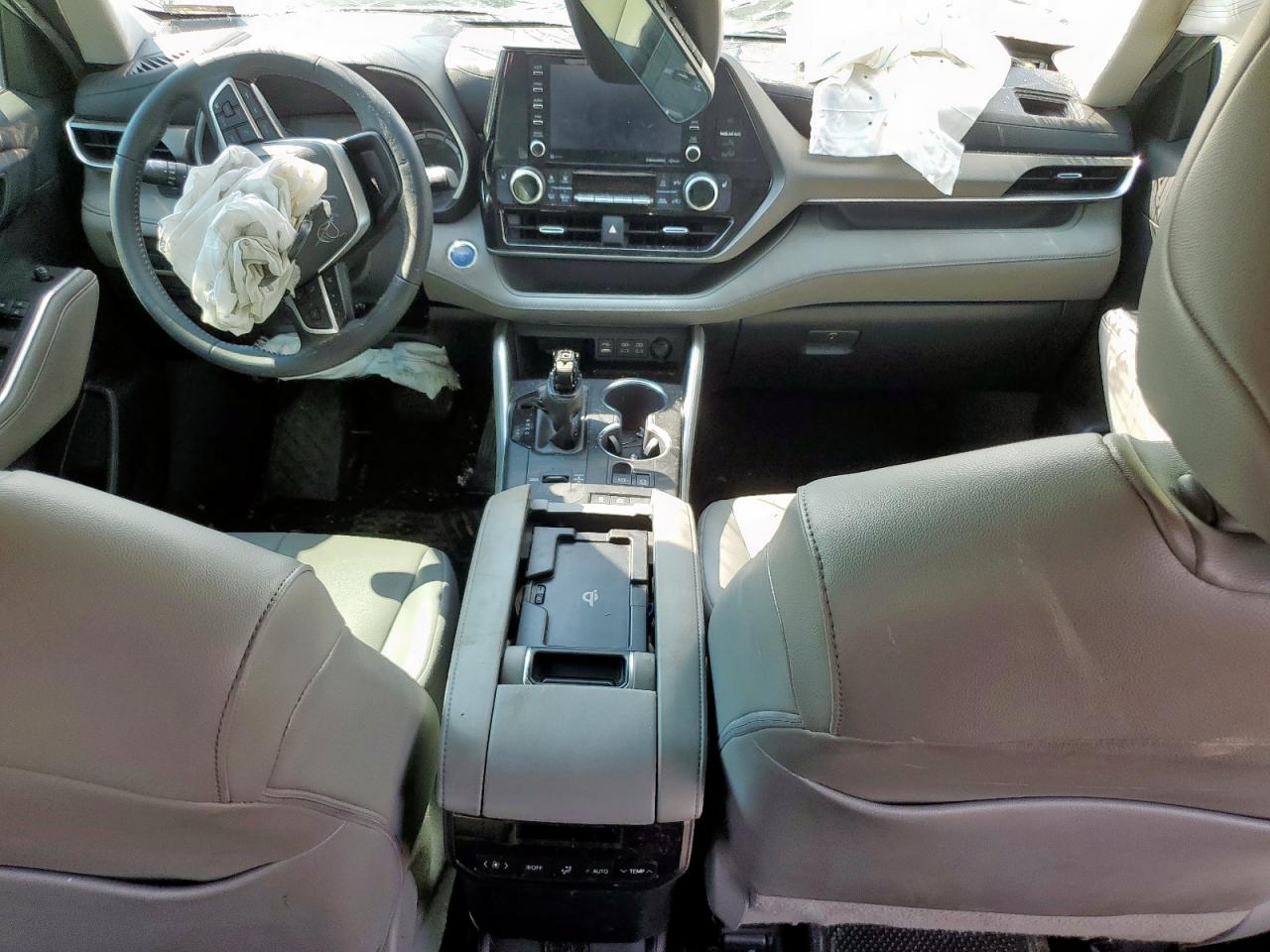 Toyota Highlander Hybrid Xle Image 3