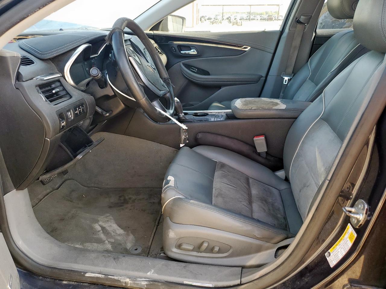 Chevrolet Impala Lt Image 7