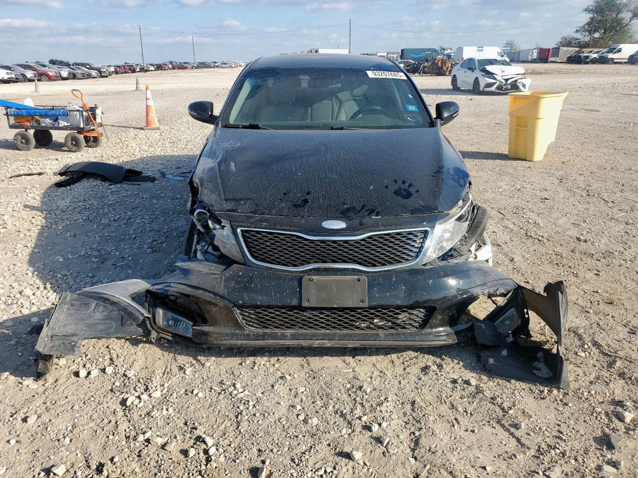 Kia Optima Lx Image 9