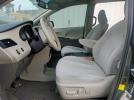Toyota Sienna Le Image 8