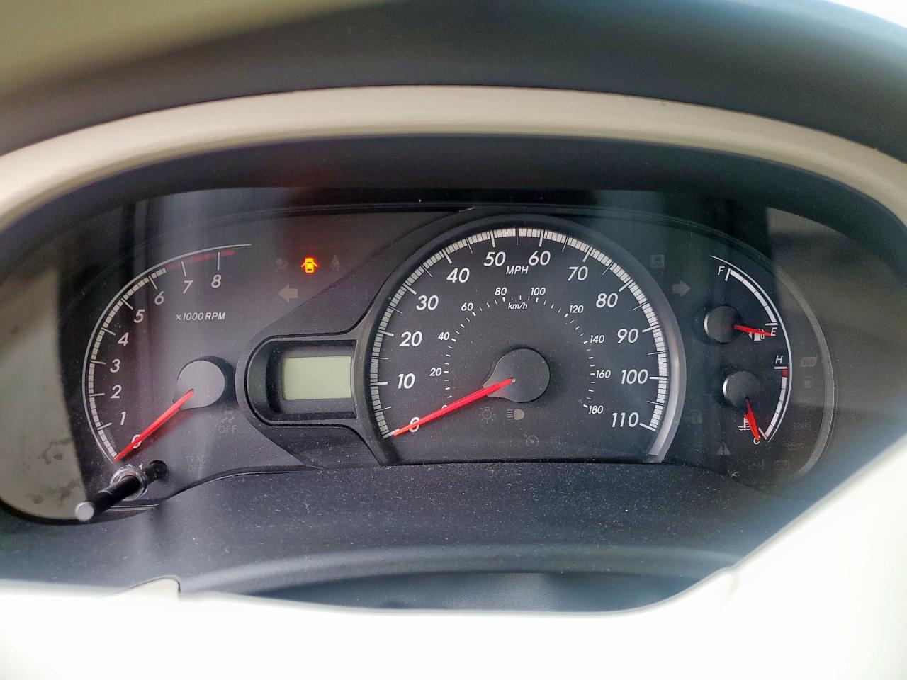 Toyota Sienna Le Image 7