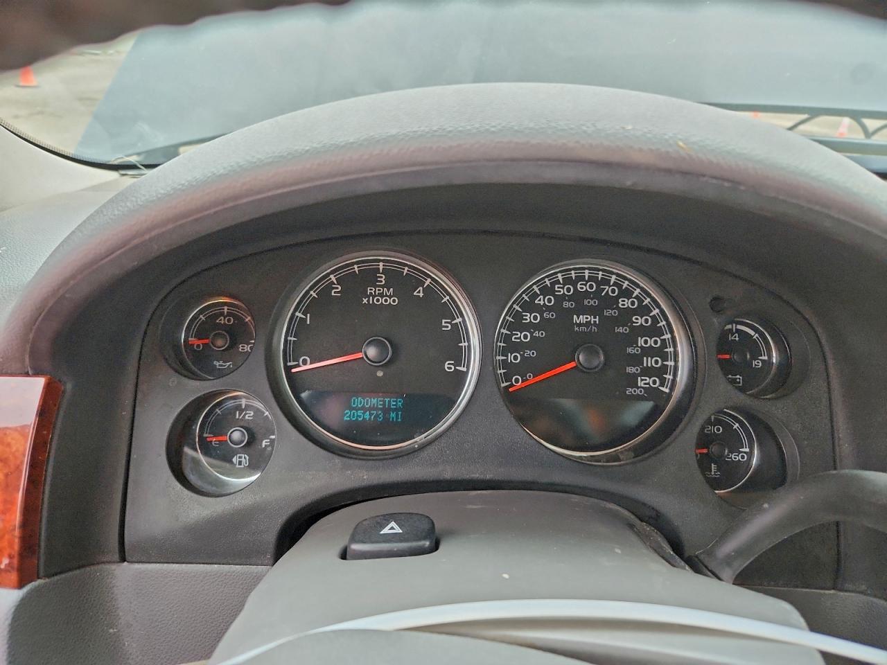 GMC Yukon Slt Image 9