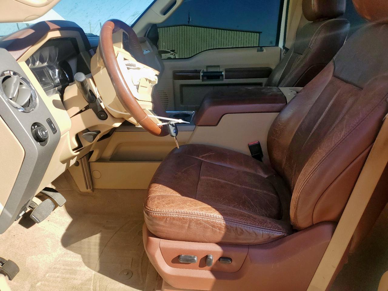 Ford F-250 Super Duty Image 5