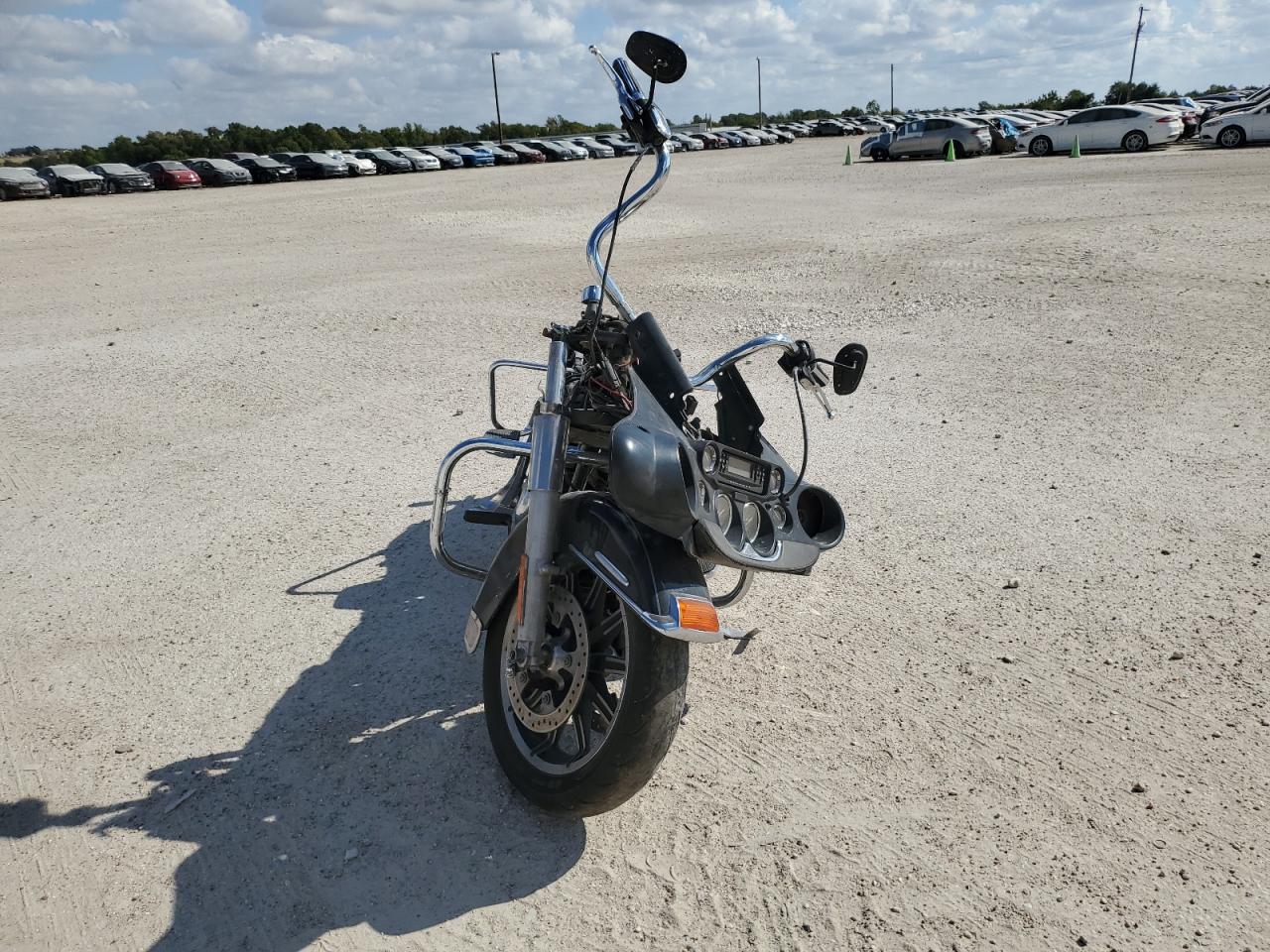 Harley-Davidson Fl Image 2