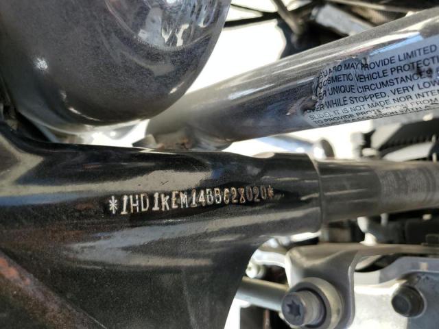 Harley-Davidson Fl Image 8