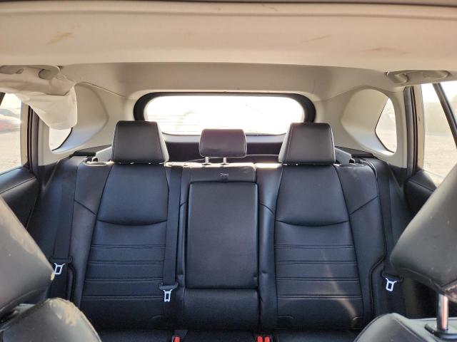 Toyota RAV4 Xle Premium Image 4