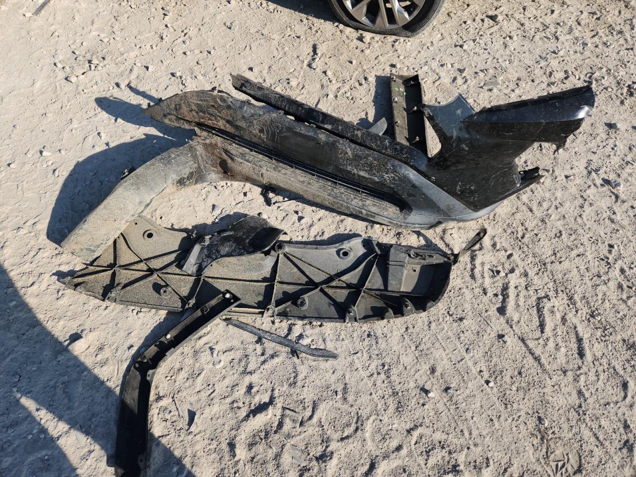 Toyota RAV4 Xle Premium Image 11