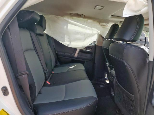 Toyota 4Runner Sr5 Image 12