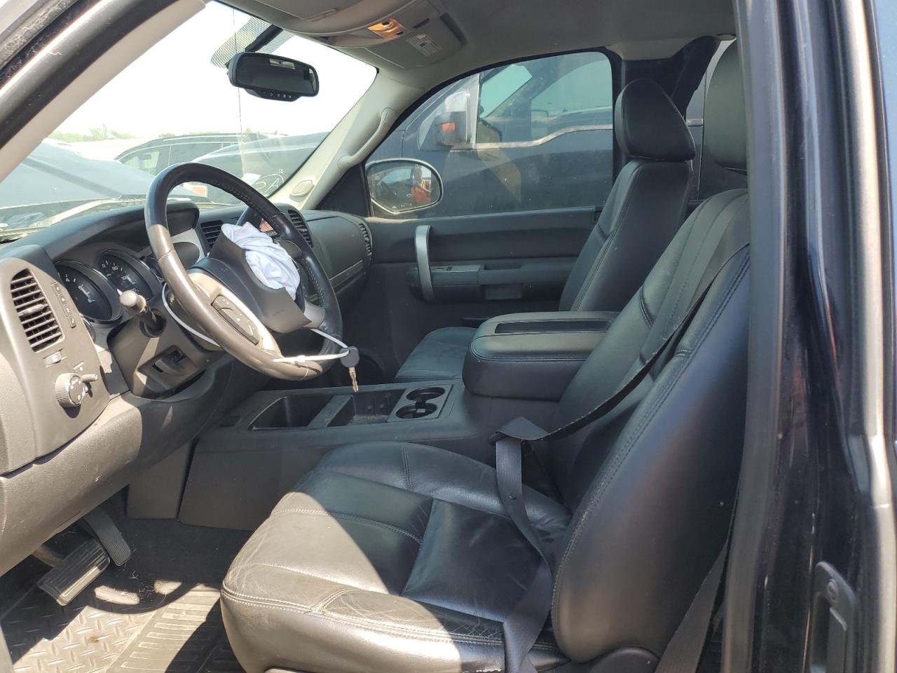 Chevrolet Silverado C1500 Image 6