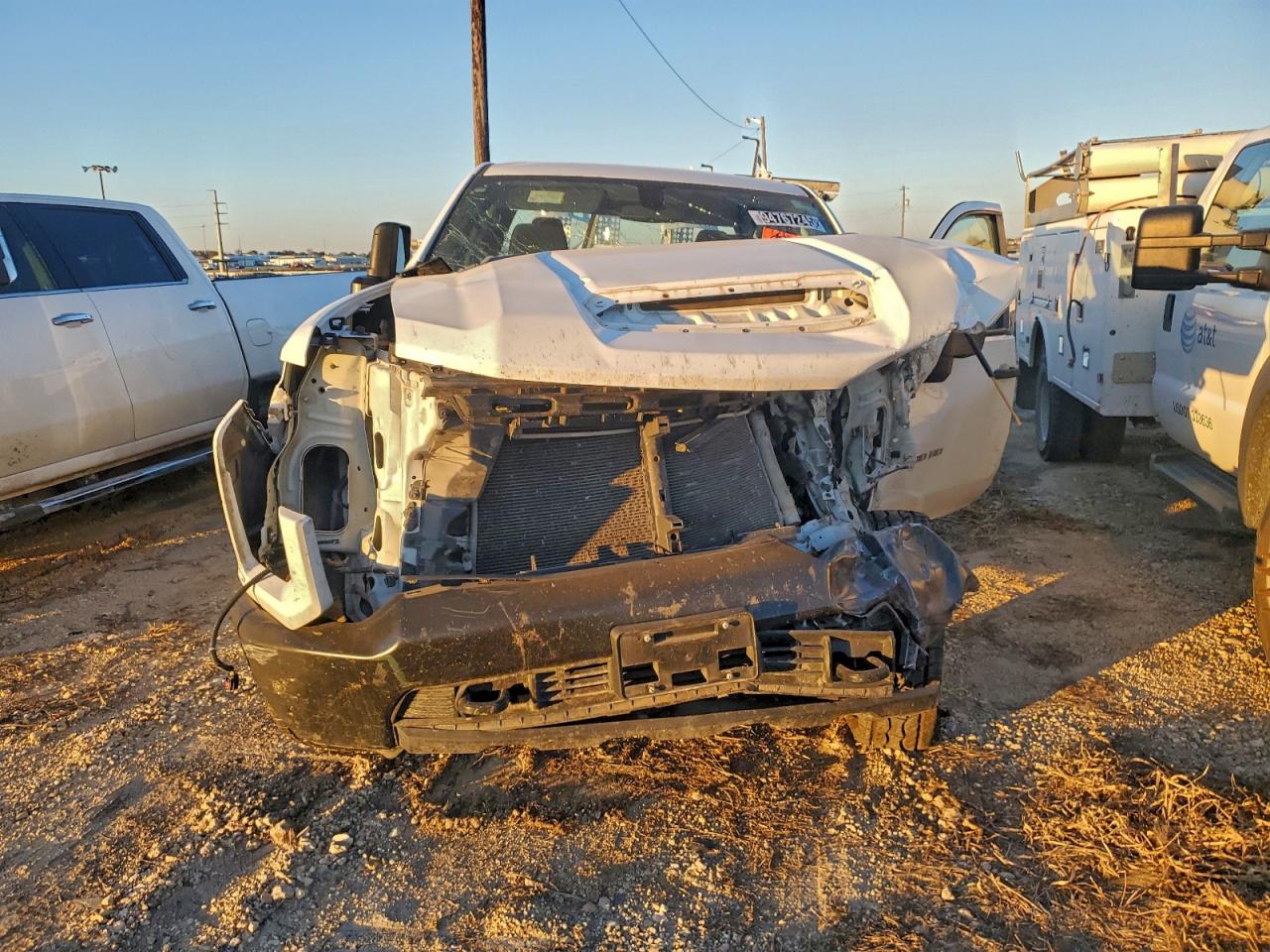 Chevrolet Silverado C2500 Heavy Duty Image 2