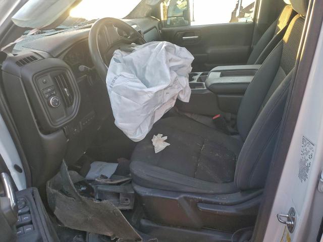 Chevrolet Silverado C2500 Heavy Duty Image 6