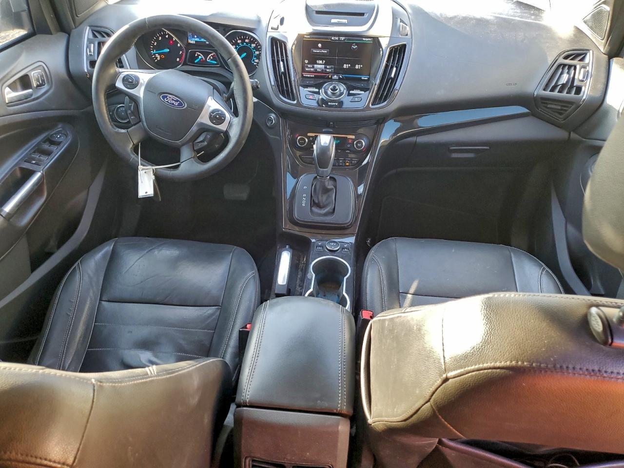 Ford Escape Titanium Image 5