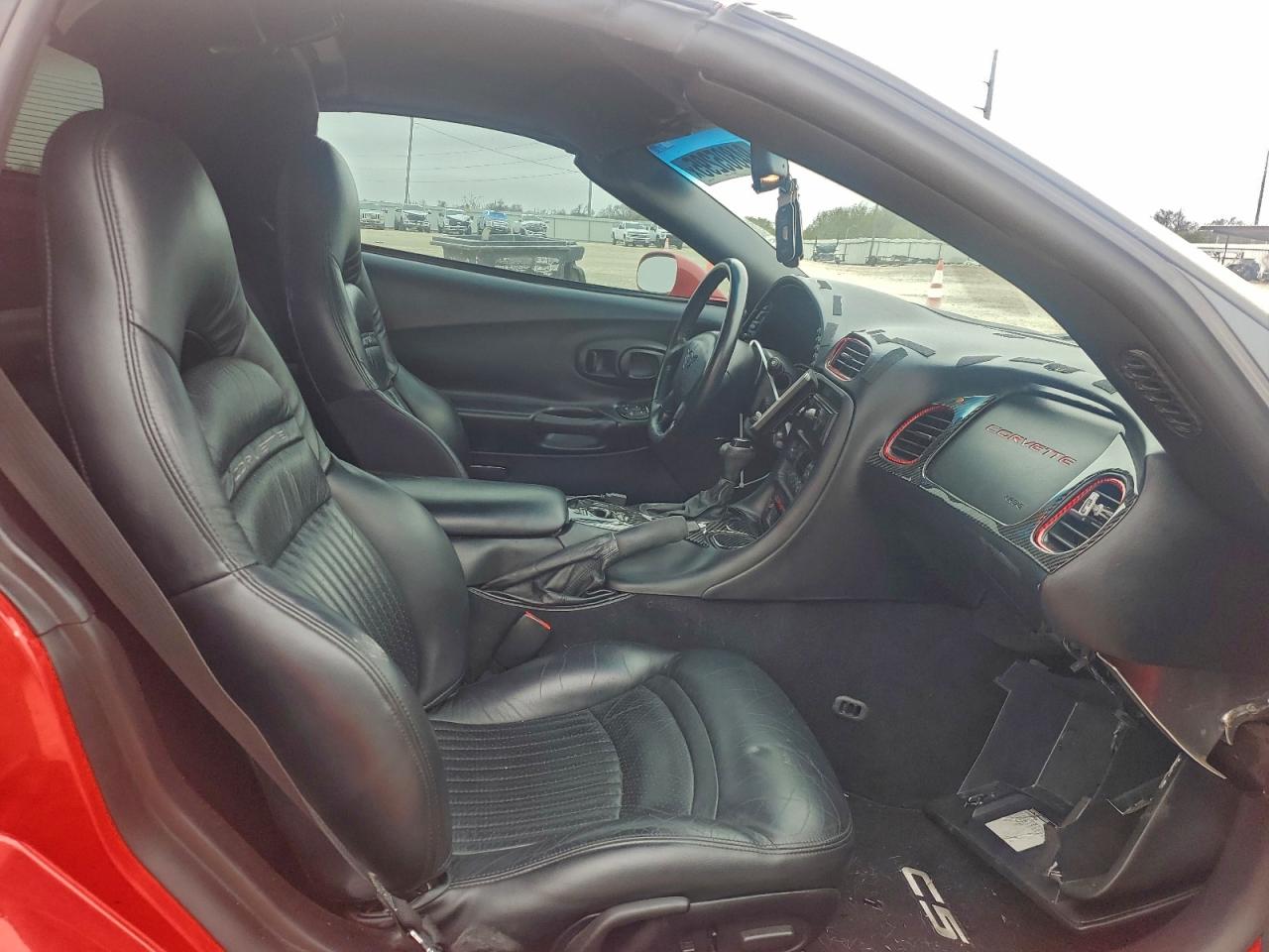 Chevrolet Corvette Image 10