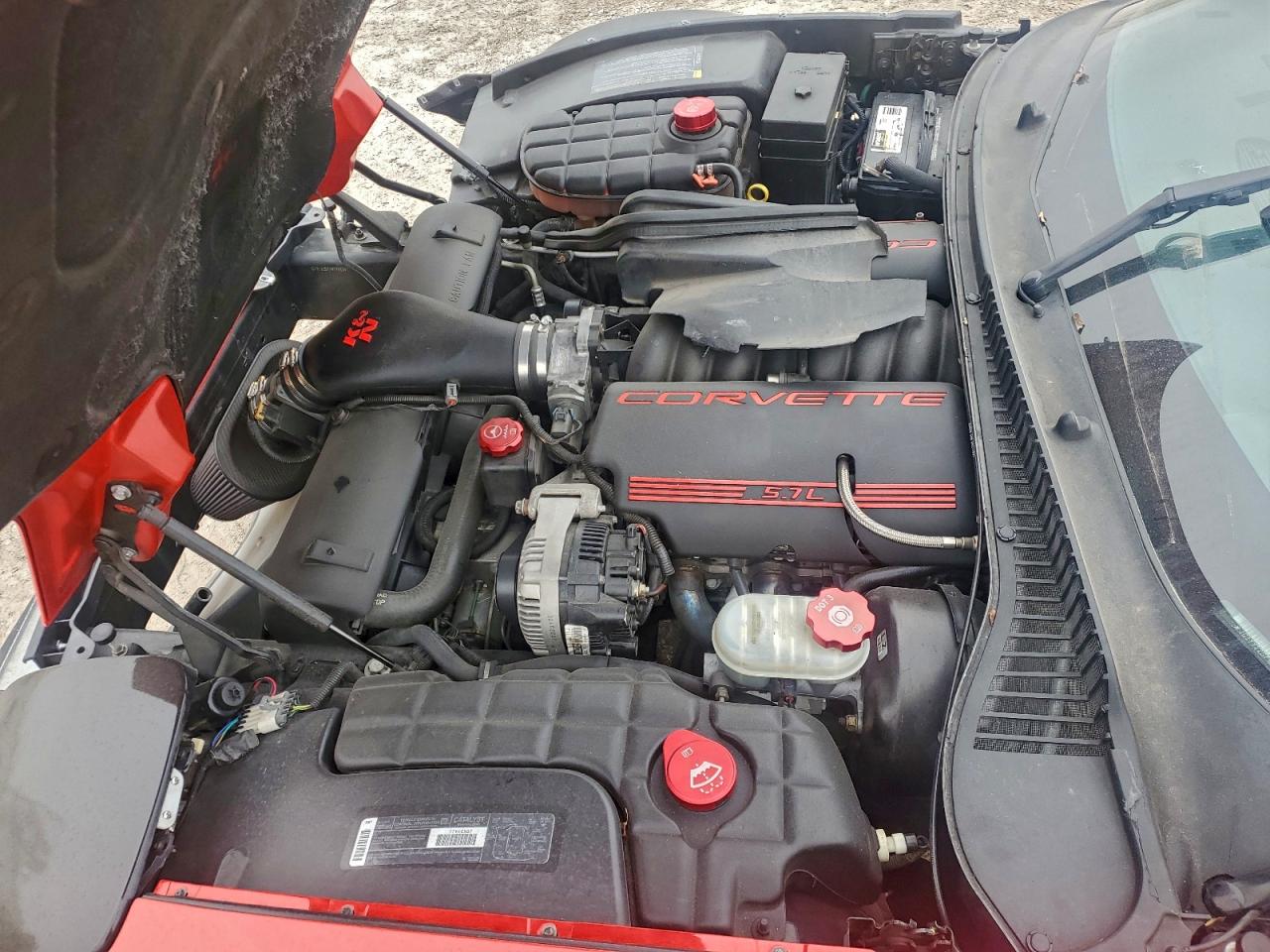 Chevrolet Corvette Image 12