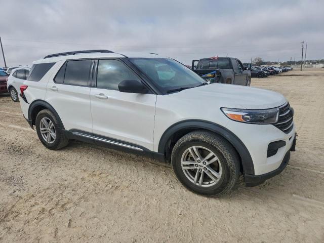 Ford Explorer Xlt Image 10