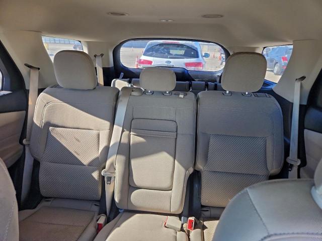 Ford Explorer Xlt Image 2