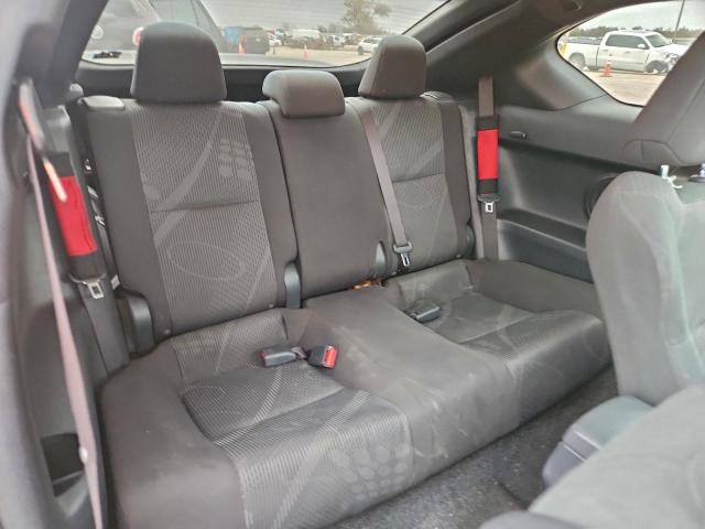 Toyota Scion Image 8