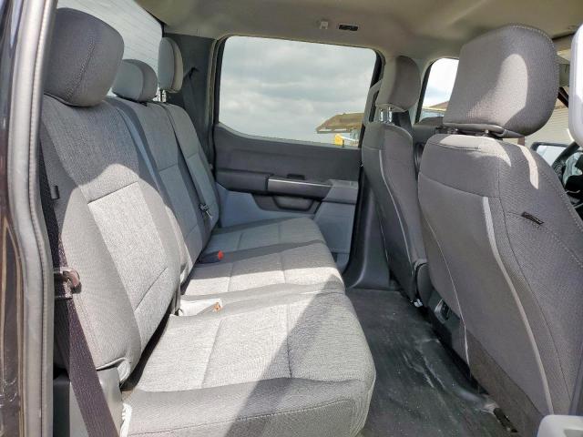 Ford F-150 Supercrew Image 12