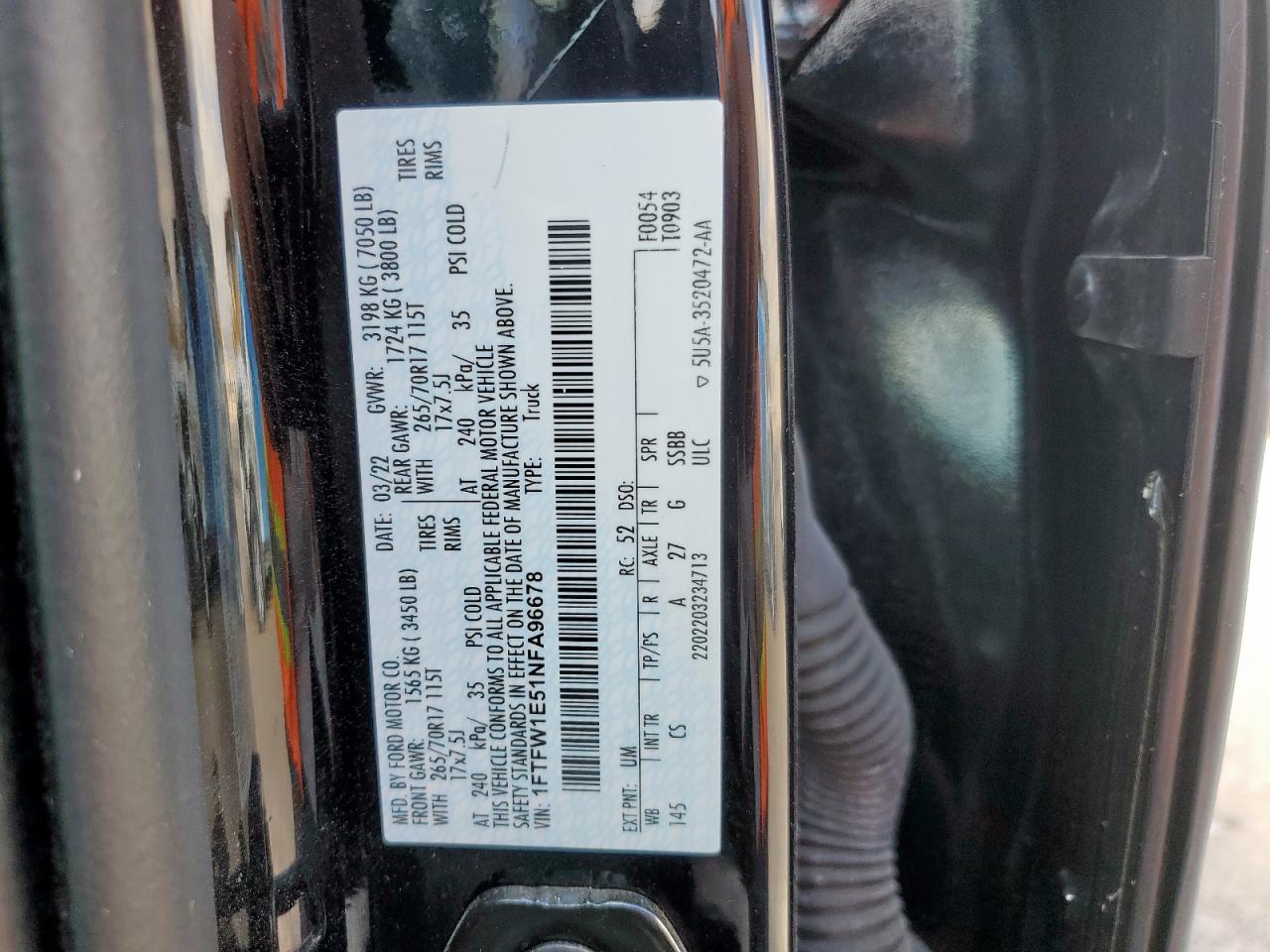 Ford F-150 Supercrew Image 13