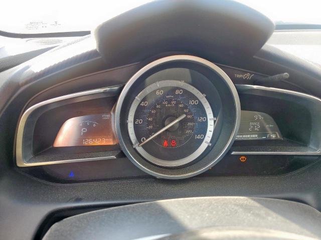 Toyota Yaris Image 8