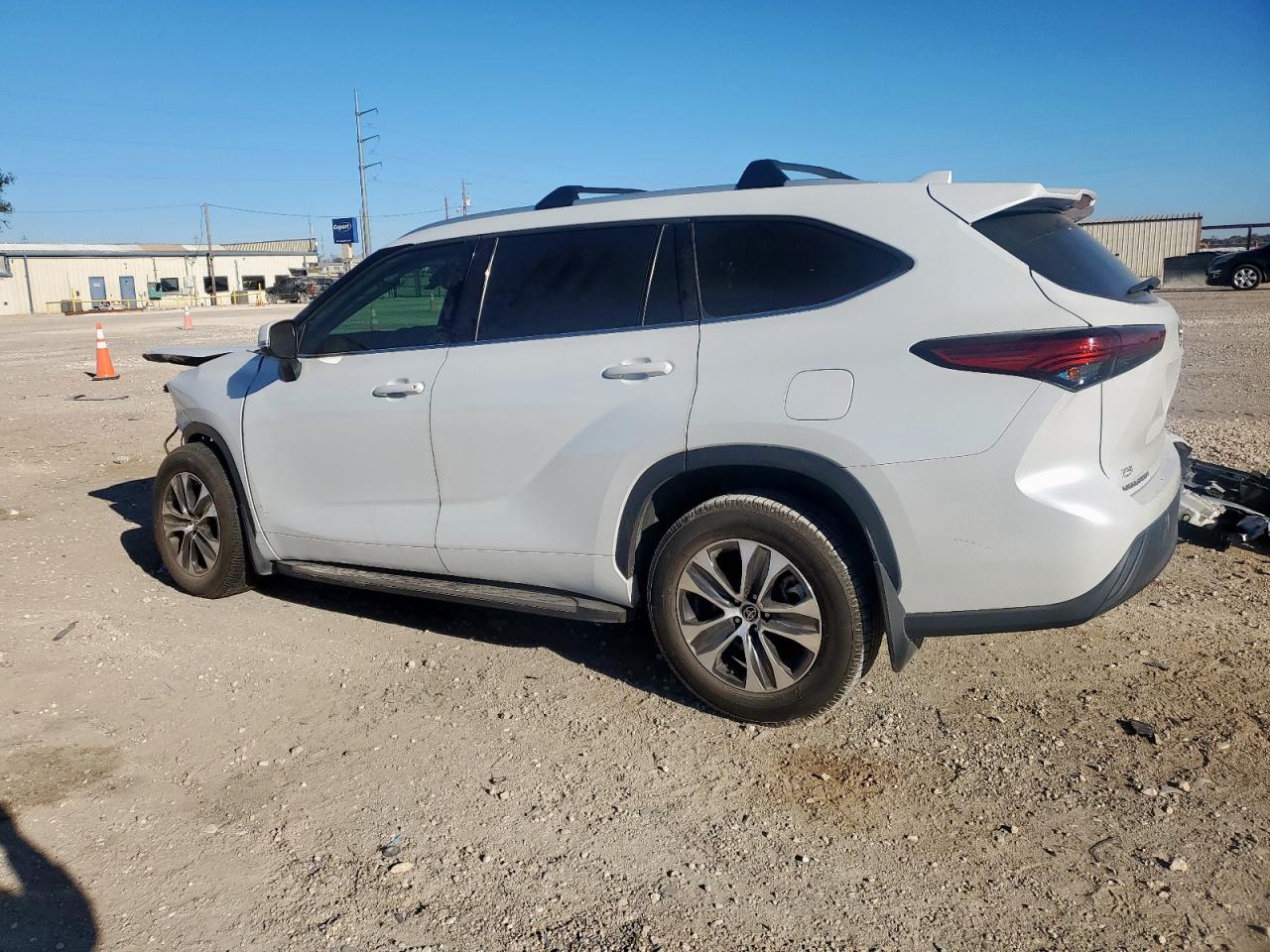 Toyota Highlander Xle Image 2