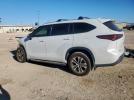 Toyota Highlander Xle Image 2