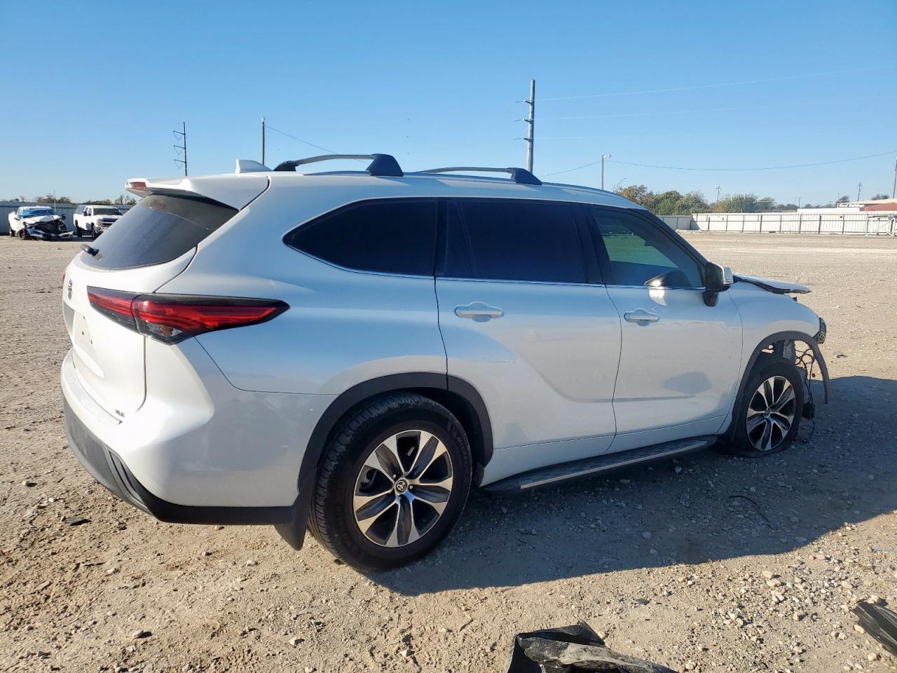 Toyota Highlander Xle Image 4