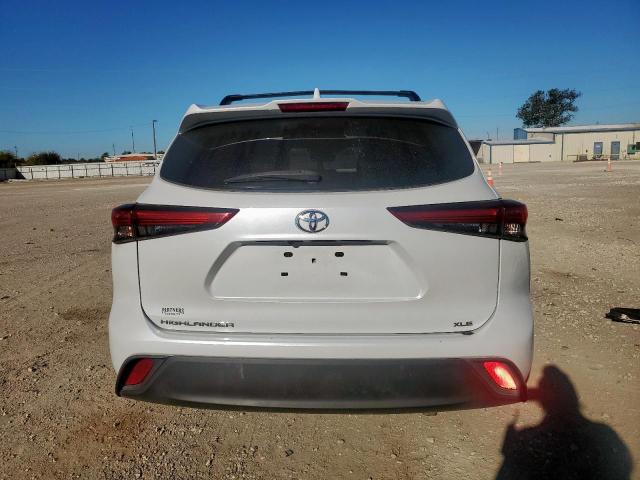 Toyota Highlander Xle Image 11