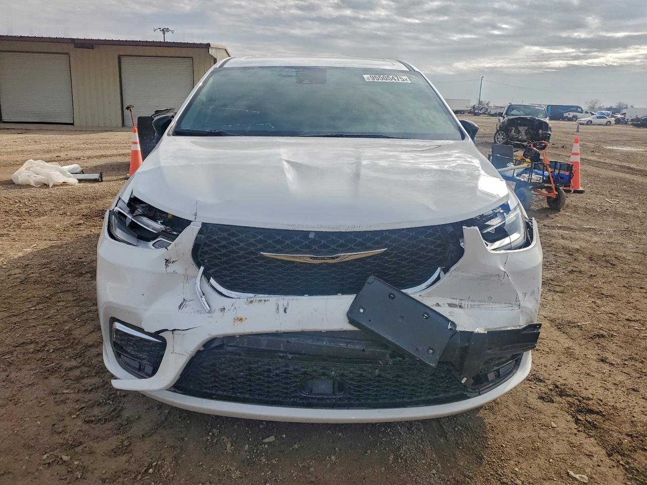 Chrysler Pacifica Select Image 12