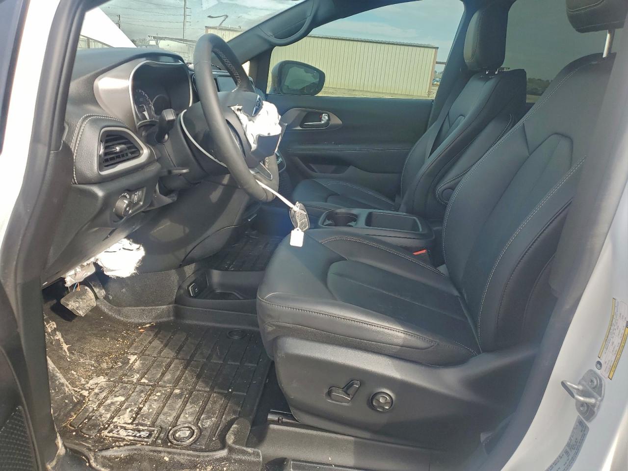 Chrysler Pacifica Select Image 6