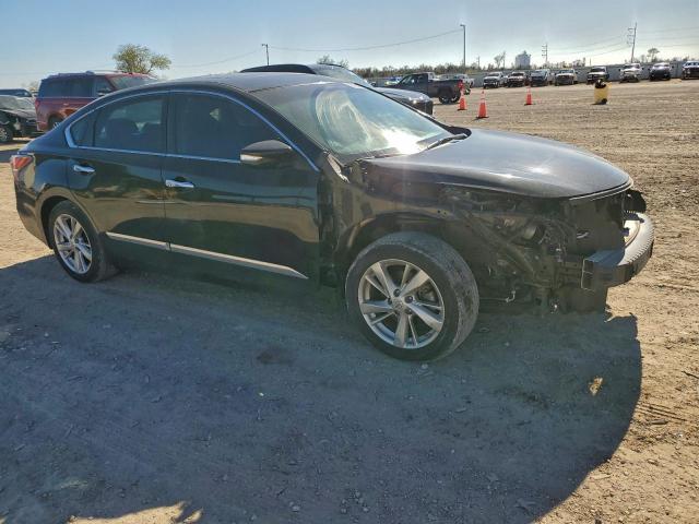 Nissan Altima 2.5 Image 3