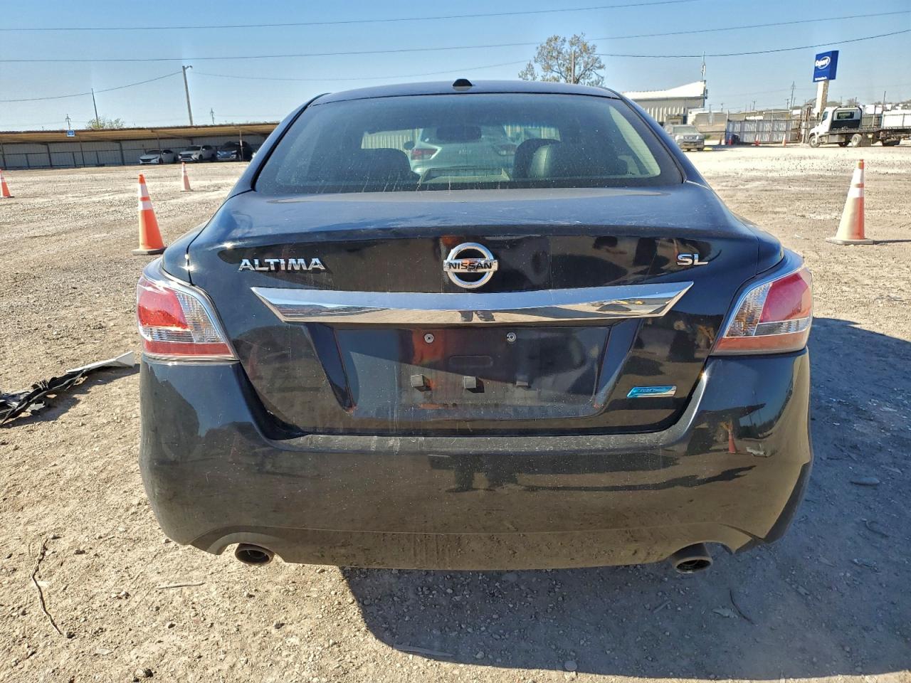 Nissan Altima 2.5 Image 6