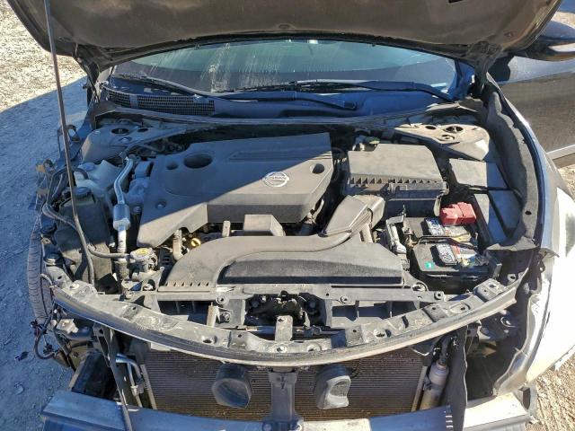 Nissan Altima 2.5 Image 11