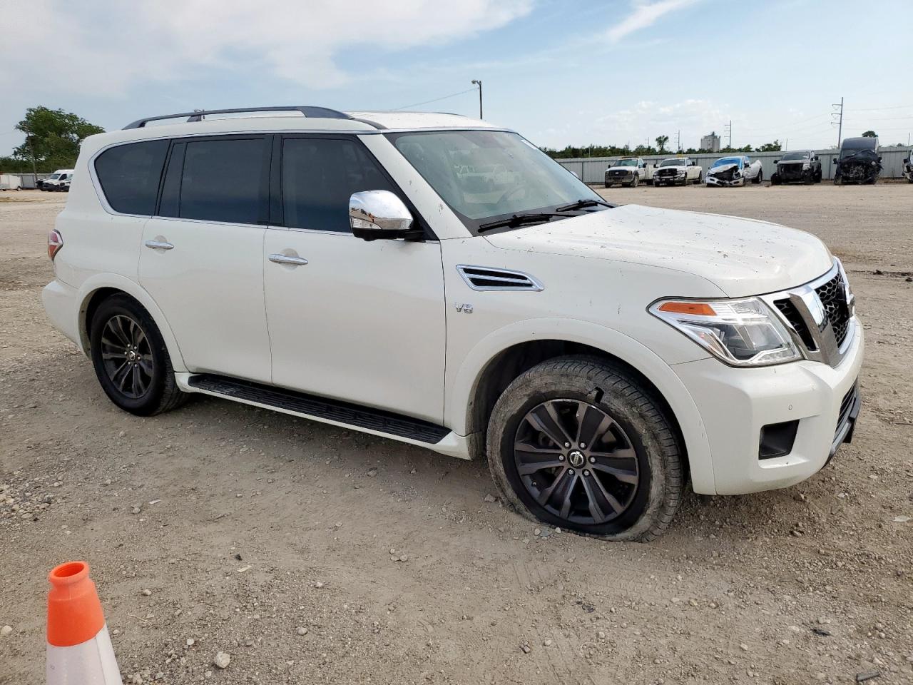 Nissan Armada Platinum Image 4