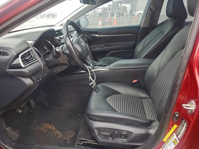 Toyota Camry L Image 10