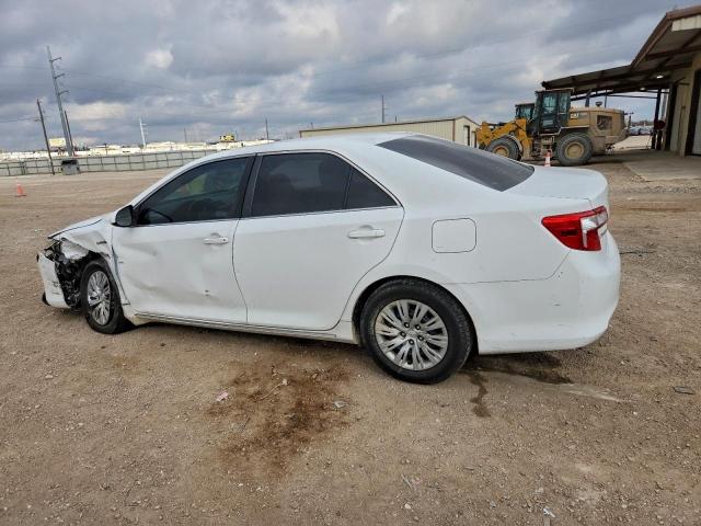 Toyota Camry Hybrid Image 3