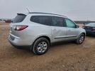 Chevrolet Traverse Ls Image 2