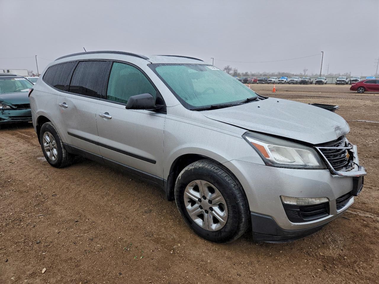 Chevrolet Traverse Ls Image 3