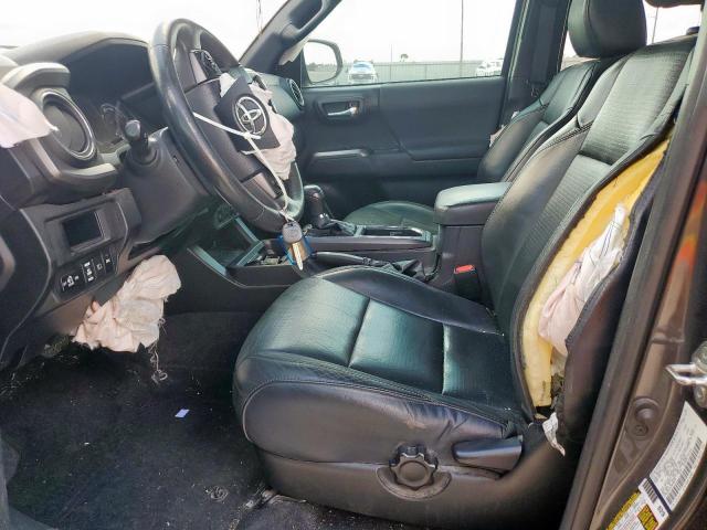 Toyota Tacoma Double Cab Image 11