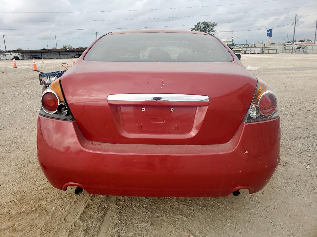 Nissan Altima 2.5 Image 4