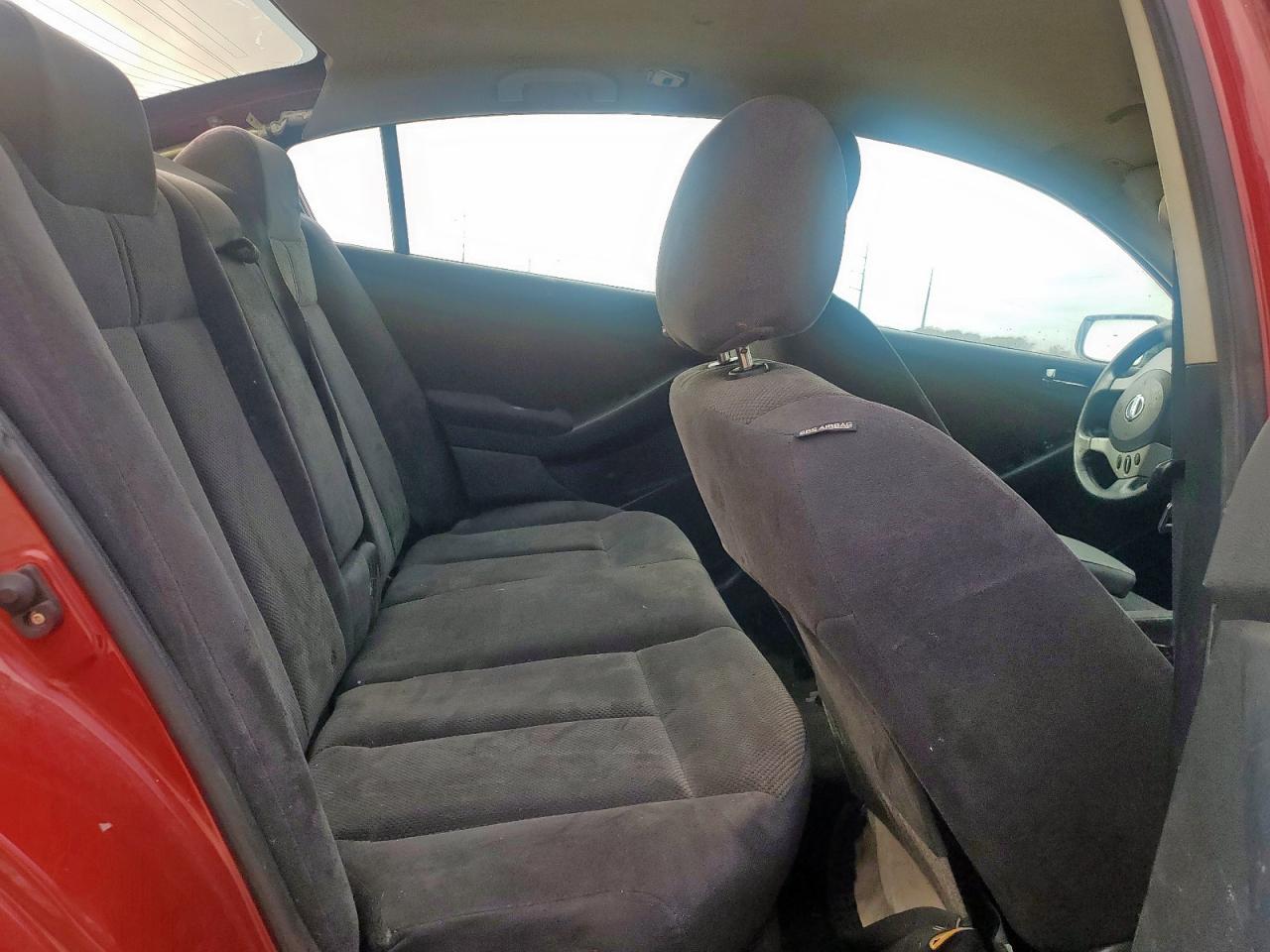 Nissan Altima 2.5 Image 2