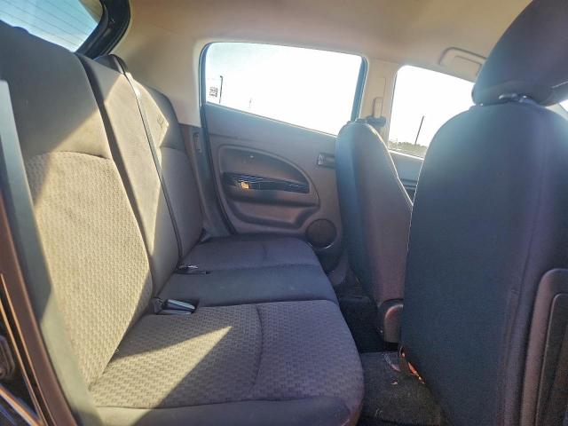 Mitsubishi Mirage Se Image 10