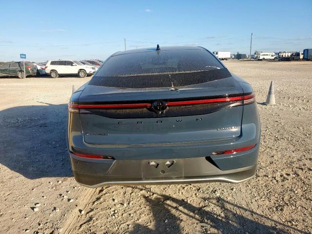 Toyota Crown Xle Xle Image 9