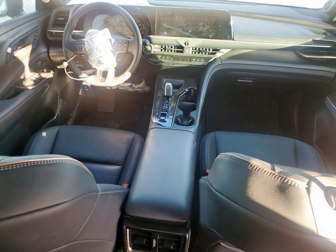 Toyota Crown Xle Xle Image 8