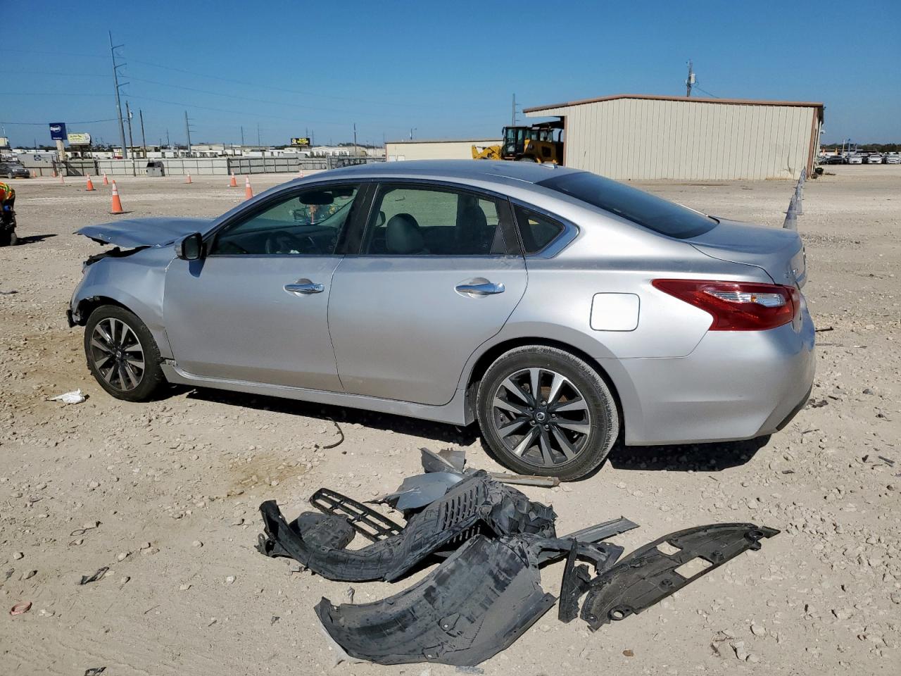 Nissan Altima 2.5 Image 3