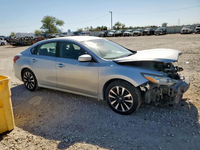 Nissan Altima 2.5 Image 4