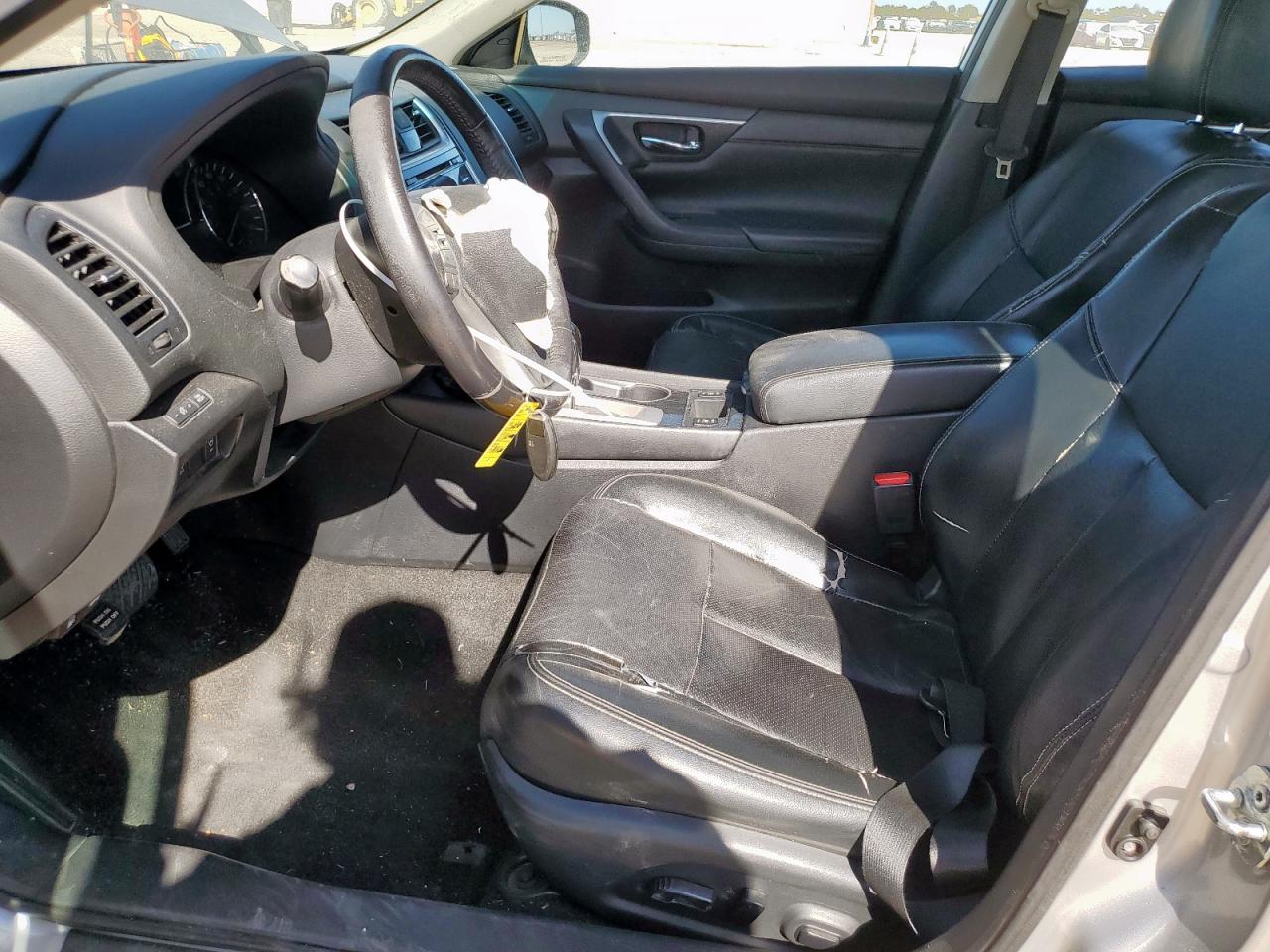 Nissan Altima 2.5 Image 7