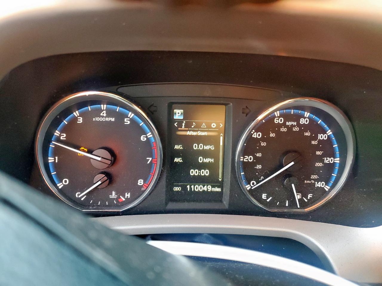 Toyota RAV4 Xle Image 3