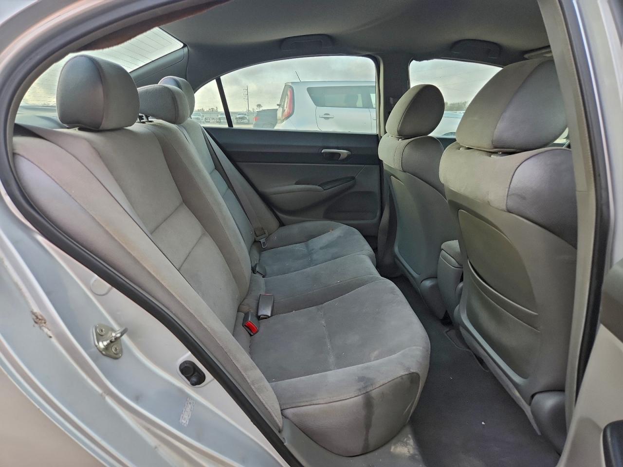 Honda Civic Lx Image 7