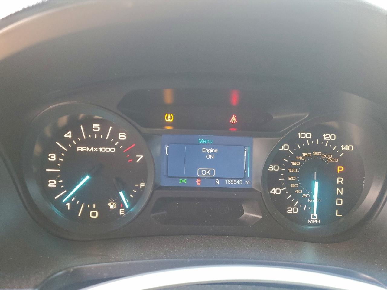 Ford Explorer Image 9